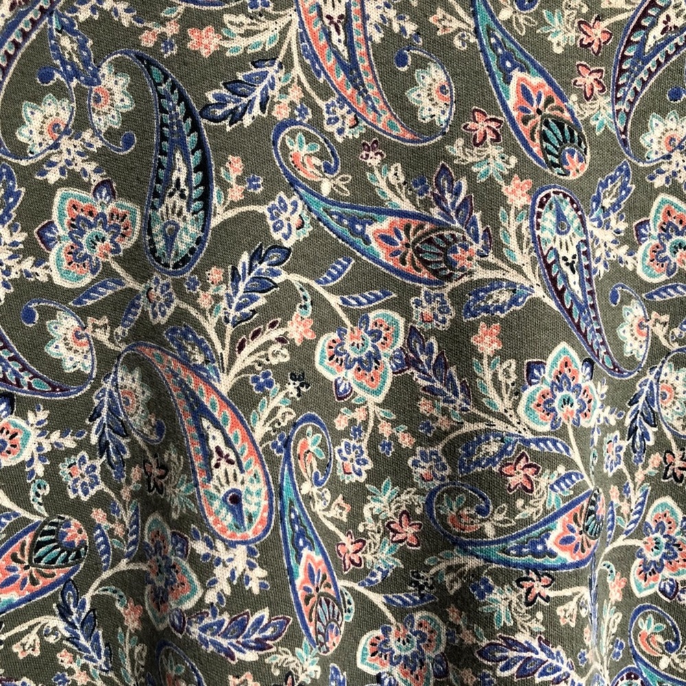 J.Jill Paisley Patterned Simply Supima Side Slit Tunic Top V-Neck Shirt Women M - Picture 9 of 9